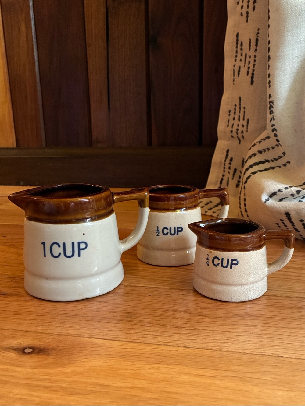 Stoneware Measuring Creamers Set in Brown and White - 1 Cup, 1/2 Cup, 1/4 Cup